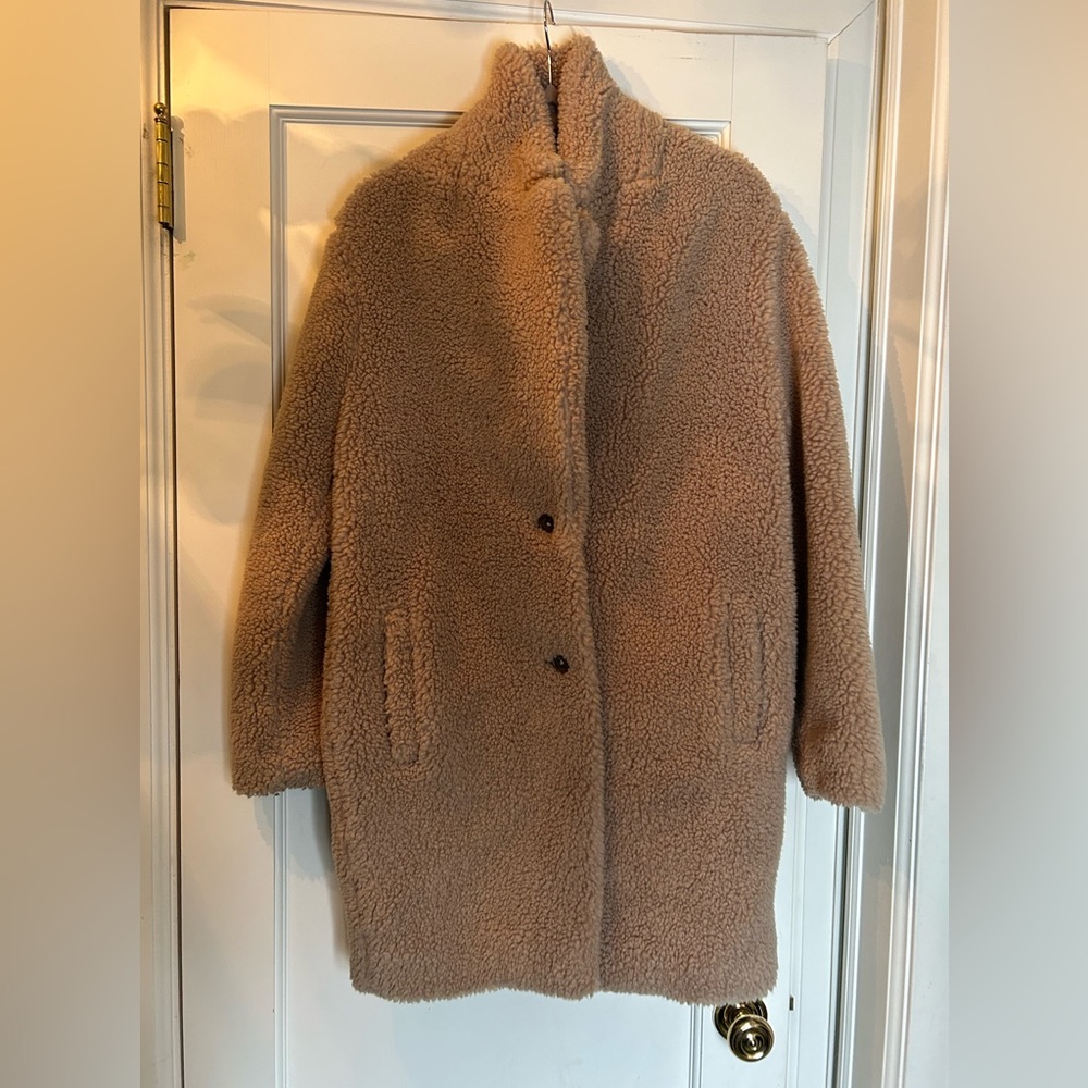 Wilfred free teddy coat